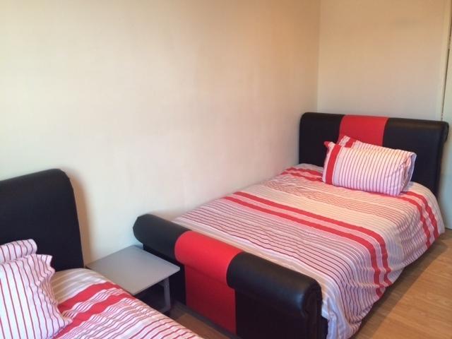 Nite Inn Bed & Breakfast Leeds  Quarto foto